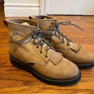 Ariat Lace Up Work Boot // Steel Toe // size 8